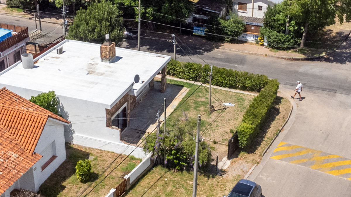 Casa ID.473 - Casa en Pinares 2 dormitorios, solida construccion