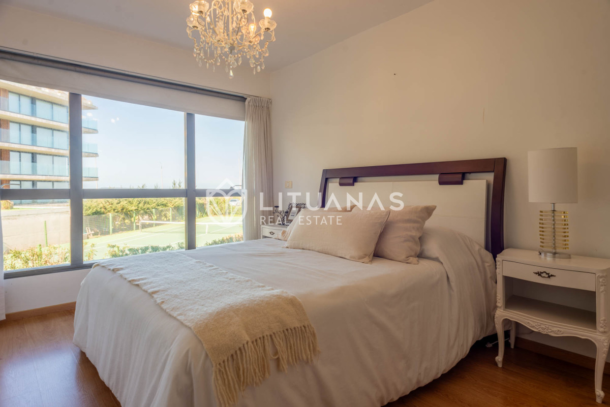Apartamento ID.34 - 3 dormitorios vista despejada a la laguna y al mar.