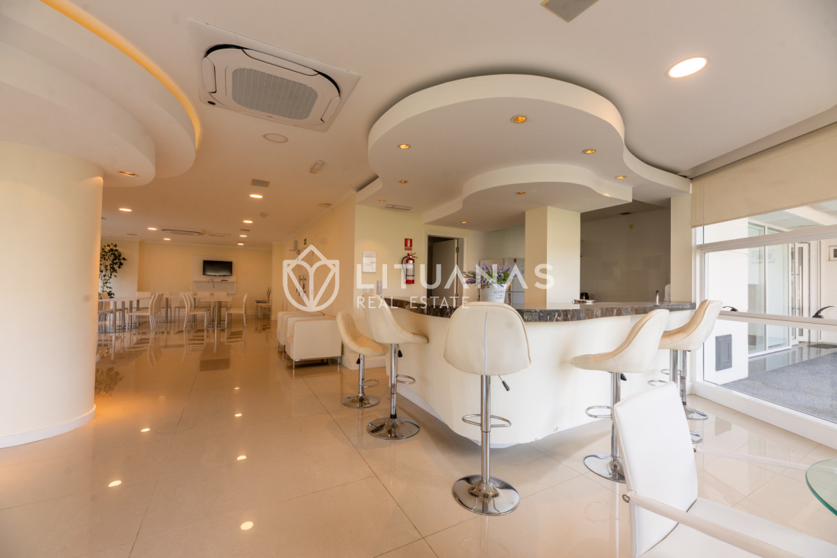 Apartamento ID.89 - 3 dormitorios y dependencia, Playa Mansa, Punta del Este