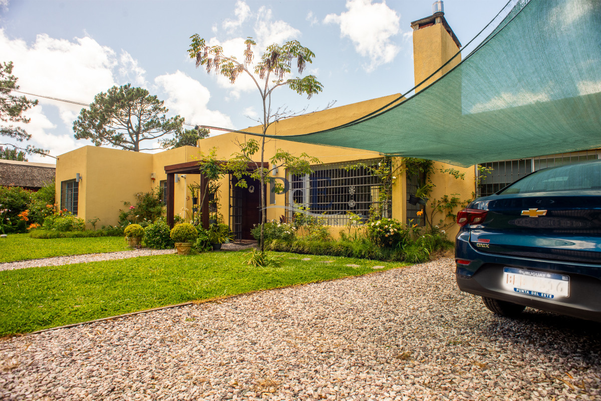 Casas de 4 dormitorios con piscina a 500mts del Mar. Rincón del Indio