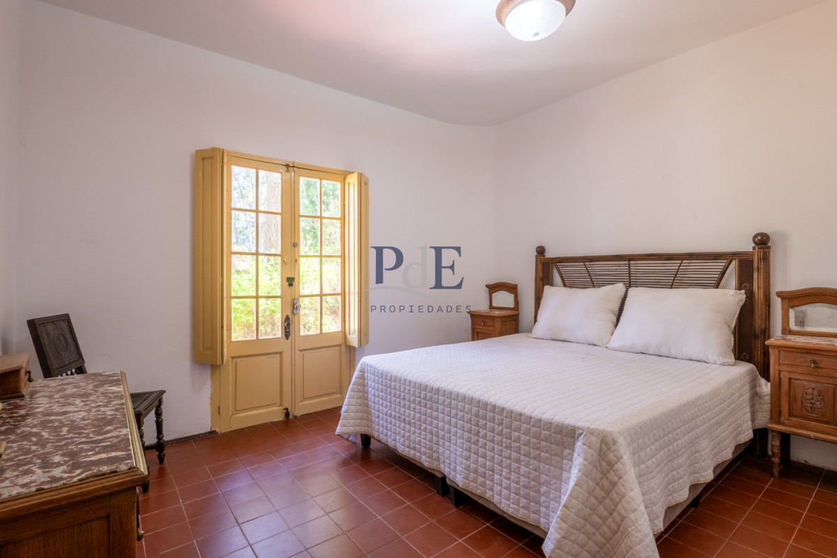 Casa de estilo en Pinares, 4 habitaciones y 3 baños - Imagen 7