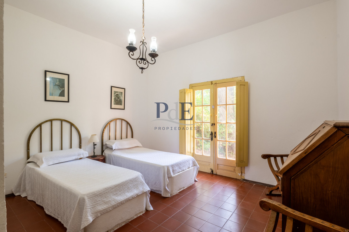 Casa de estilo en Pinares, 4 habitaciones y 3 baños - Imagen 12