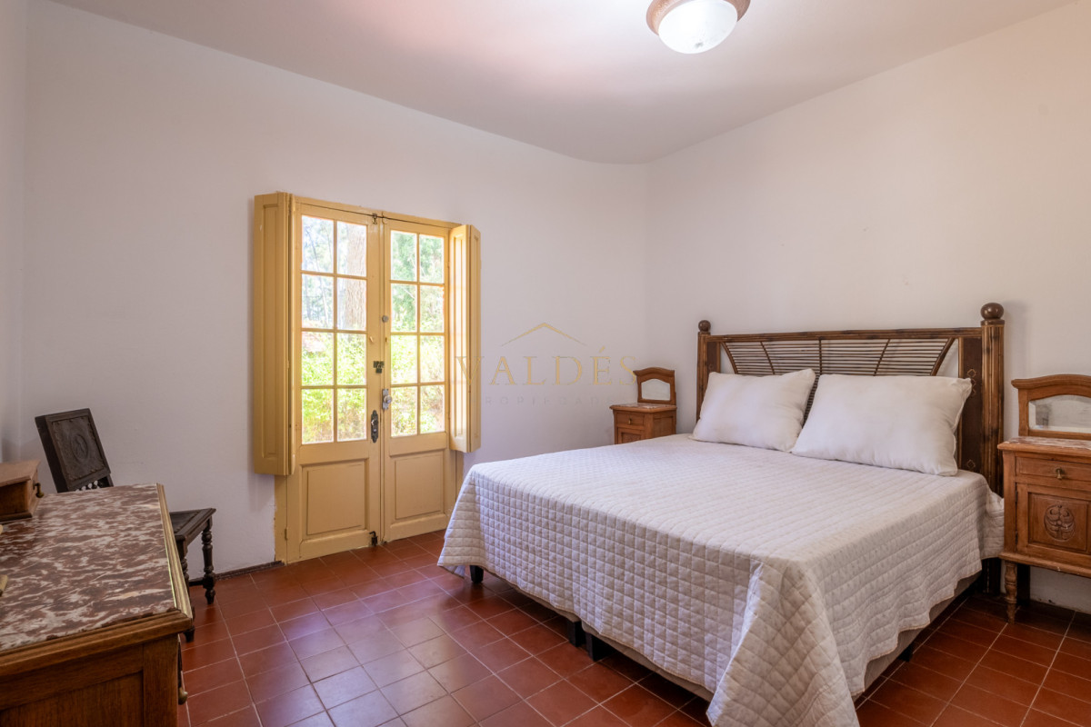 Casa ID.5242 - Casa de estilo en Pinares, 4 habitaciones y 3 baños