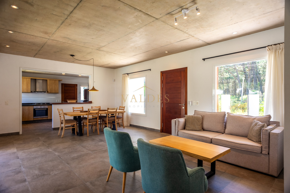 Casa ID.4089 - CASA CON PISCINA EN LA BARRA 3 DORMITORIOS