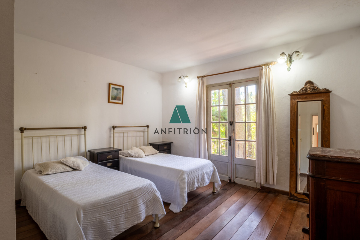 Casa ID.89 - Casa de estilo en Pinares, 4 habitaciones y 3 baños