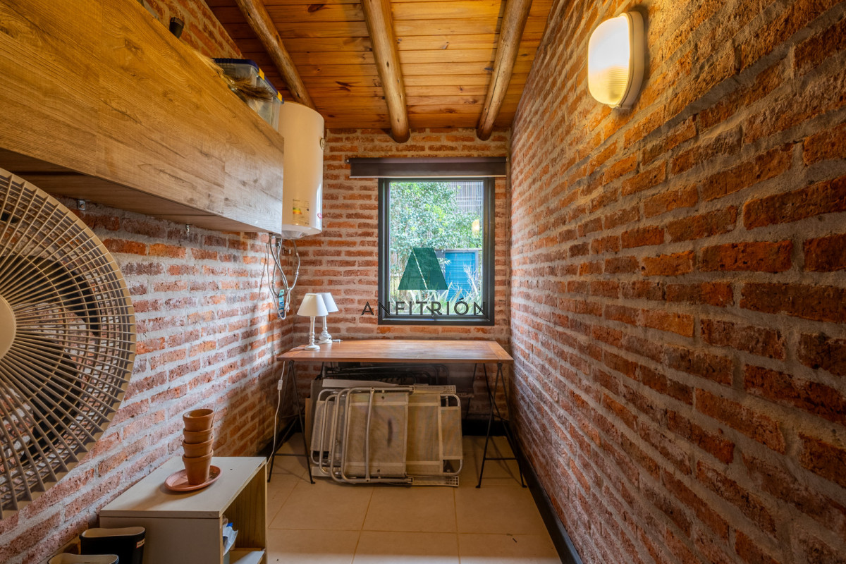 Casa ID.489 - Laguna Blanca 4 dormitorios y servicio