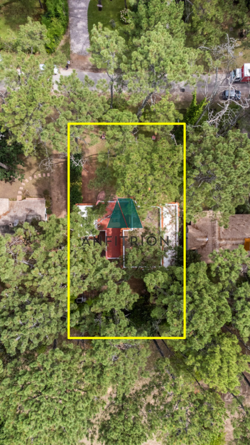 Casa ID.89 - Casa de estilo en Pinares, 4 habitaciones y 3 baños