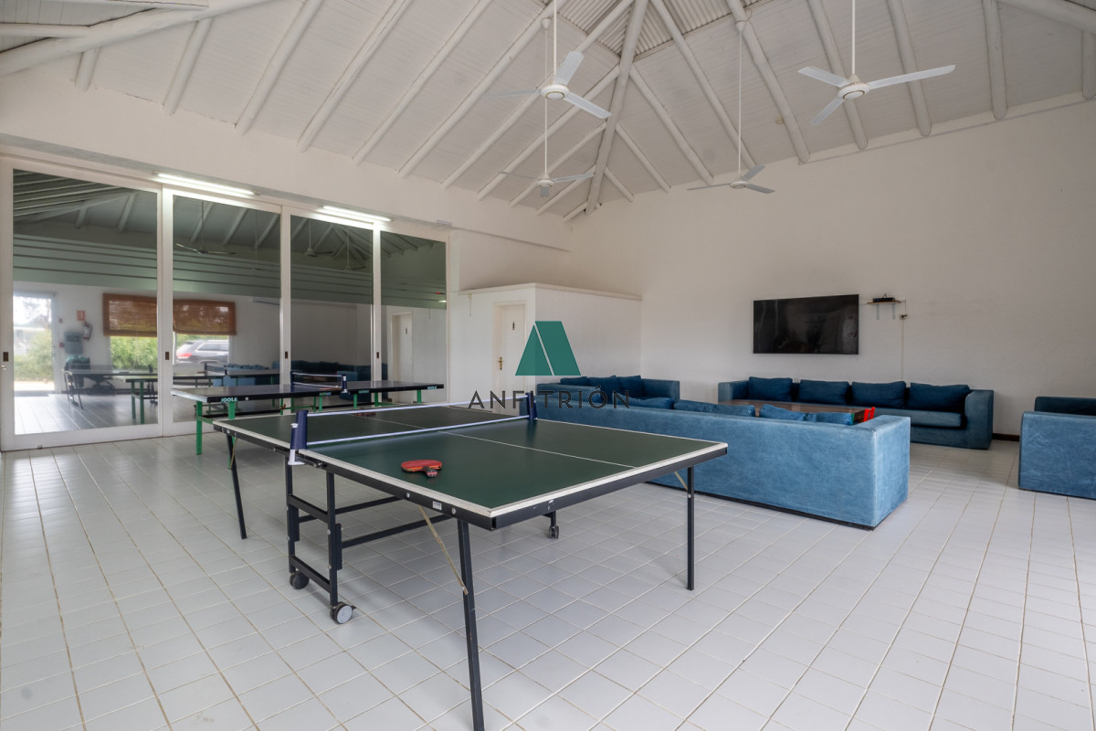 Casa ID.489 - Laguna Blanca 4 dormitorios y servicio