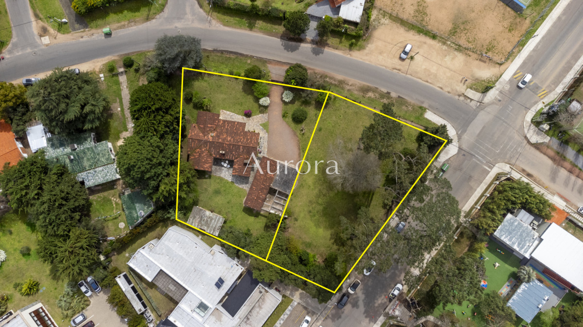 Casa ID.633 - Venta casa Cantegril 