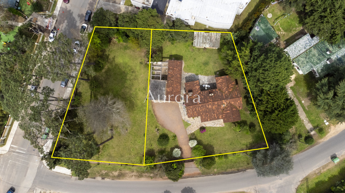 Casa ID.633 - Venta casa Cantegril 