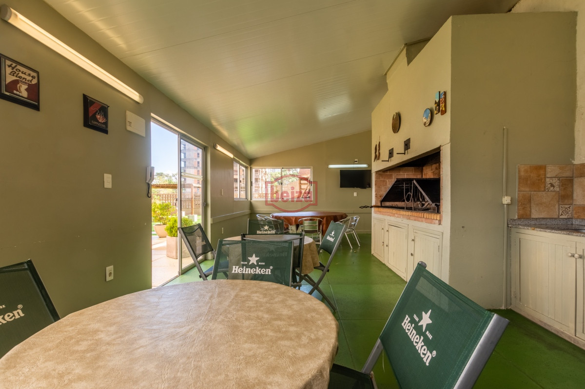 Apartamento ID.166301/Espectacular-departamento-de-1-dormitorio-recilado-en-venta-frente-al-mar - 2 dormitorios y garage Roosevelt - Punta del Este