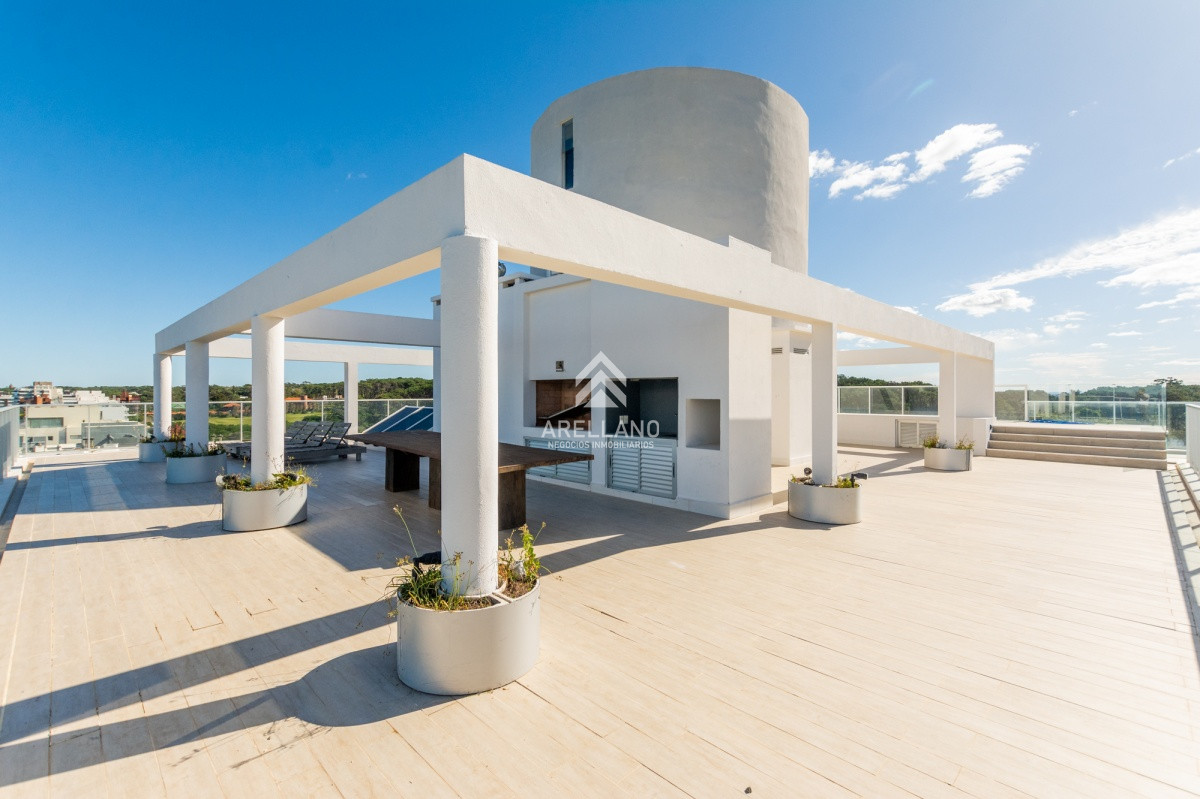 Apartamento ID.1820 - Penthouse duplex 4 dormitorios Playa Brava - Punta del Este