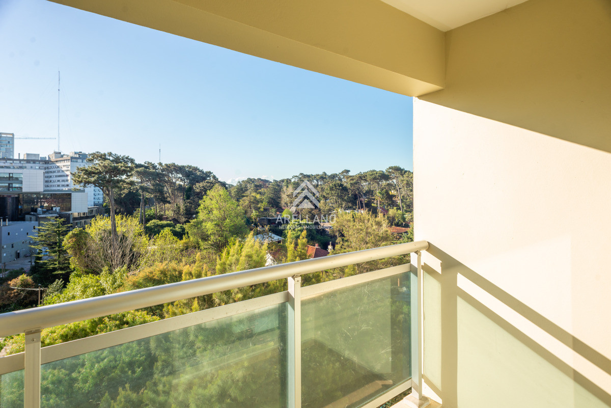 Apartamento ID.5437 - 2 dormitorios 2 baños 2 terrazas Roosevelt