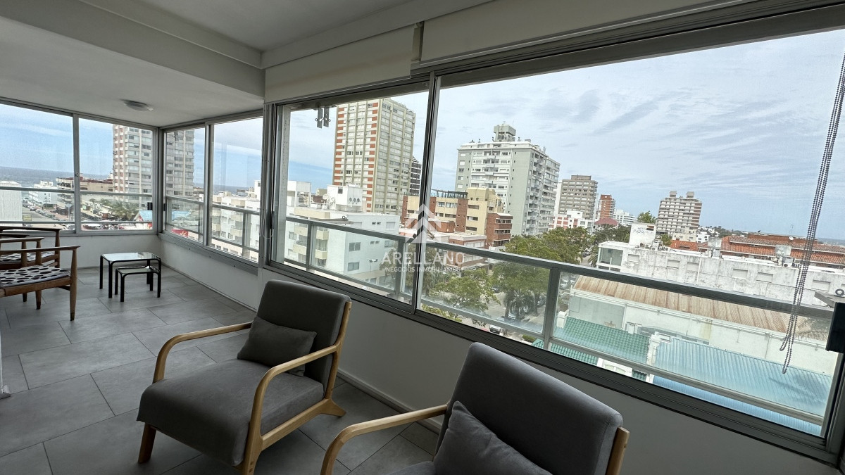 Apartamento ID.2721 - VENTA 2 DORMITORIOS Y DEPENDENCIA - PENINSULA - PUNTA DEL ESTE