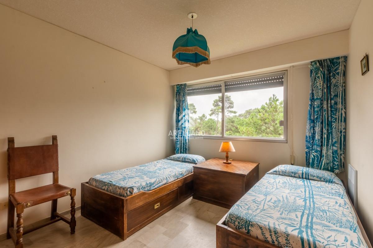 Apartamento ID.1578 - 3 DORMITORIOS Y DEPENDENCIA ROOSEVELT - PUNTA DEL ESTE