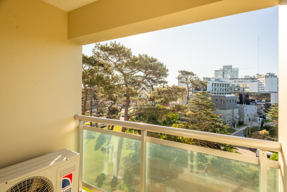 Apartamento ID.5437 - 2 dormitorios 2 baños 2 terrazas Roosevelt