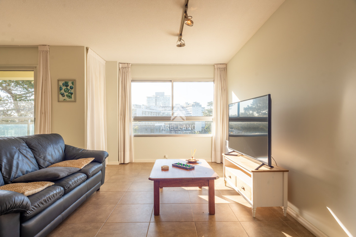 Apartamento ID.5437 - 2 dormitorios 2 baños 2 terrazas Roosevelt