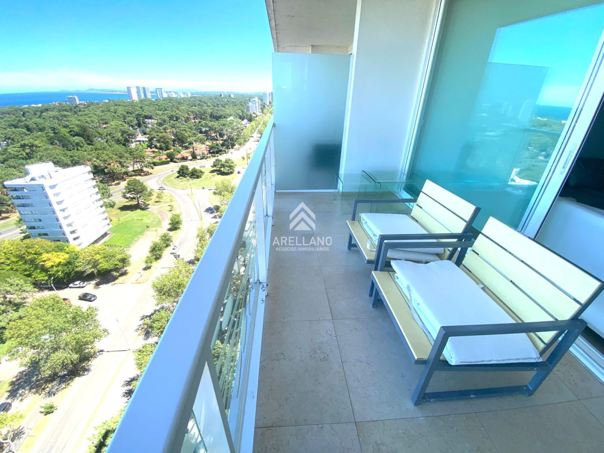 Apartamento ID.4336 - 2 dormitorios, vista al mar, full amenities
