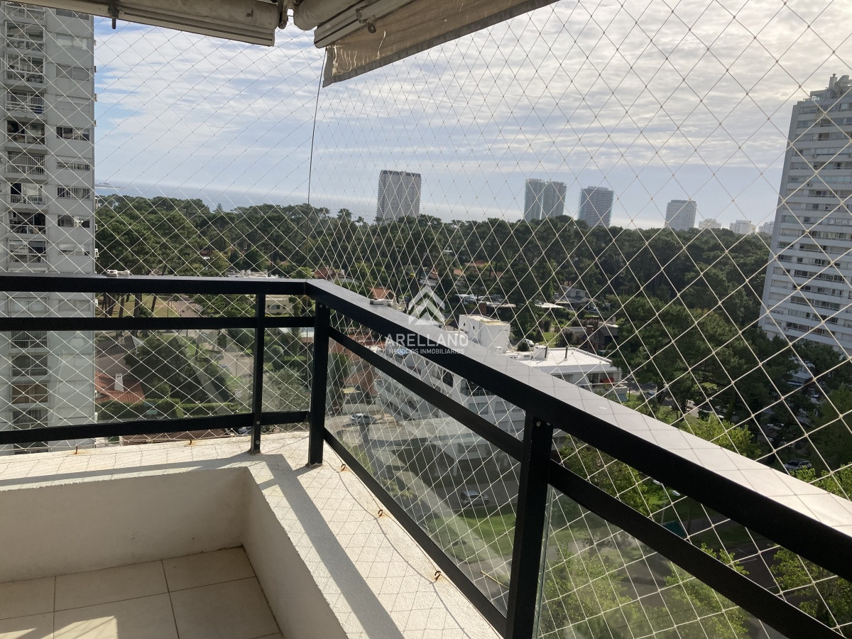 Apartamento ID.966 - Venta apartamento 3 dormitorios Roosevelt 