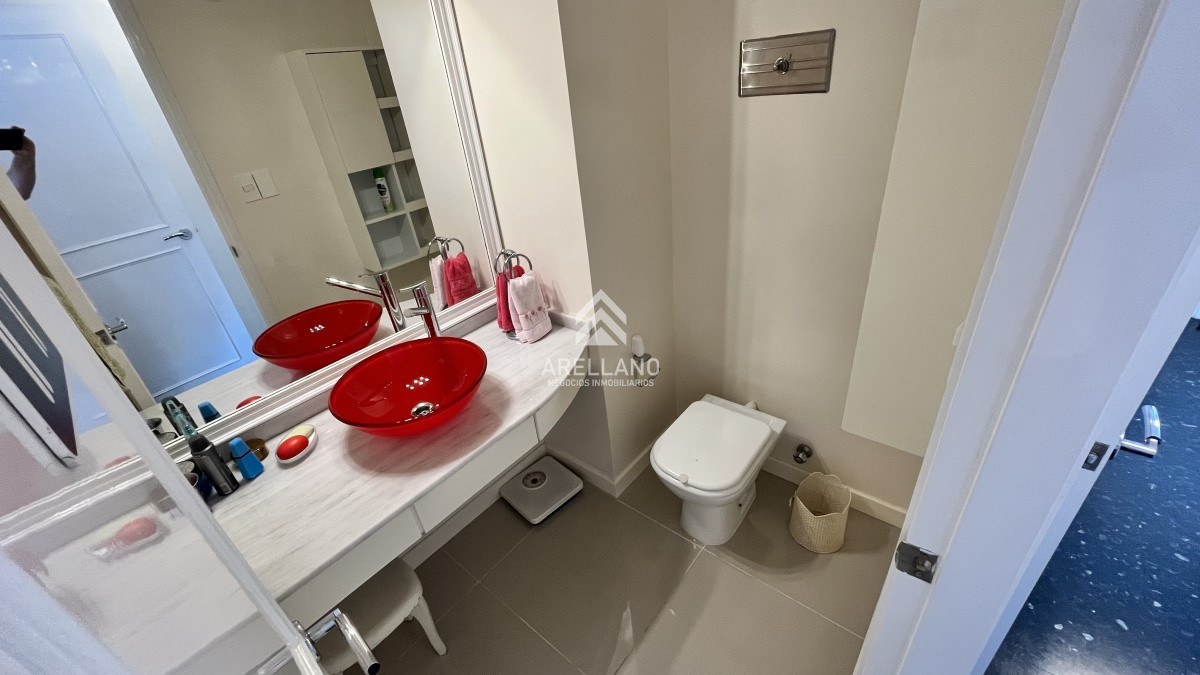 Apartamento ID.1088 - VENTA DEPARTAMENTO 3 DORMITORIOS Y DEPENDENCIA PLAYA BRAVA