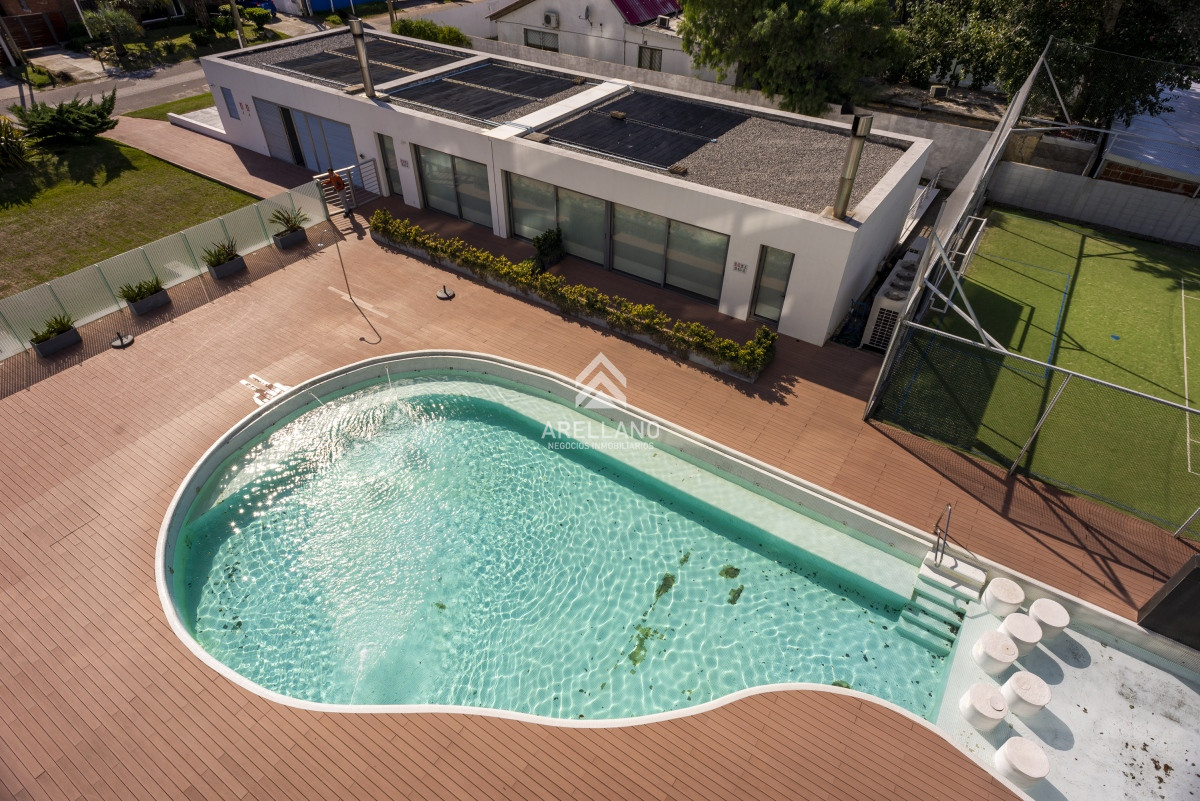 Apartamento ID.3256 - 2 dormitorios playa mansa - Punta del Este