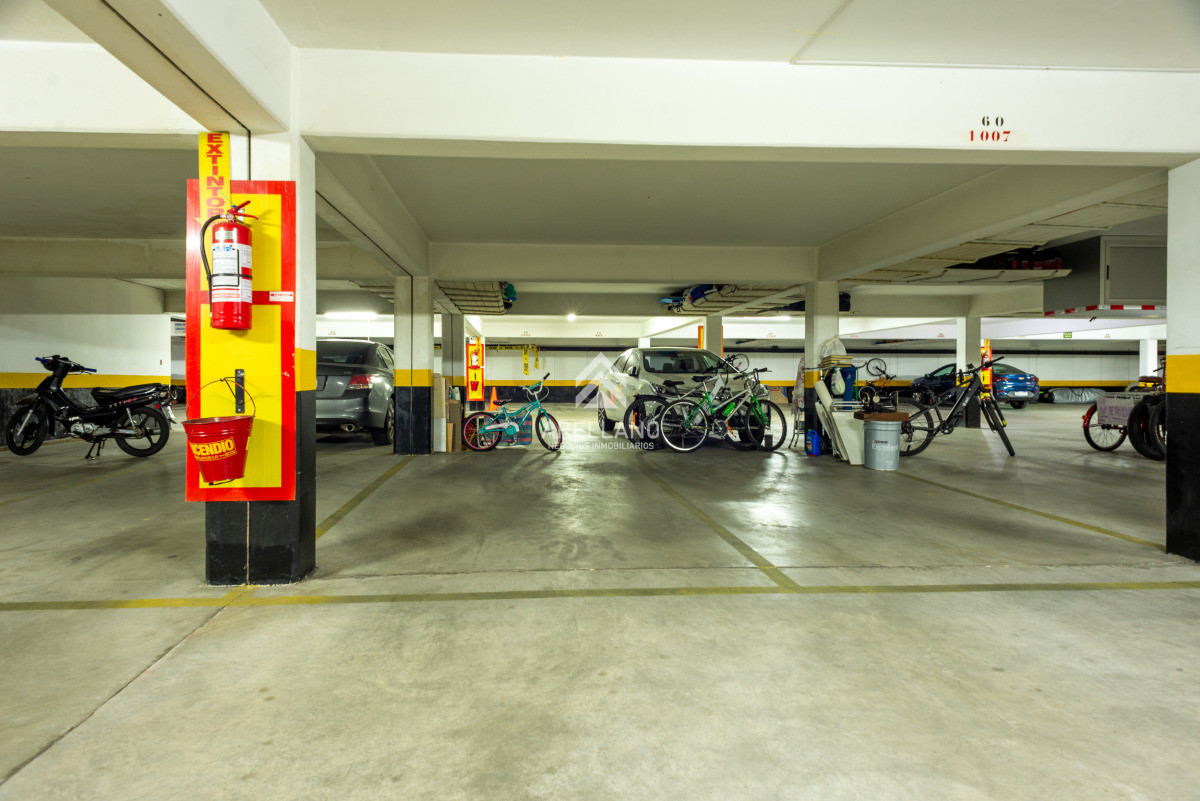 Apartamento ID.5437 - 2 dormitorios 2 baños 2 terrazas Roosevelt