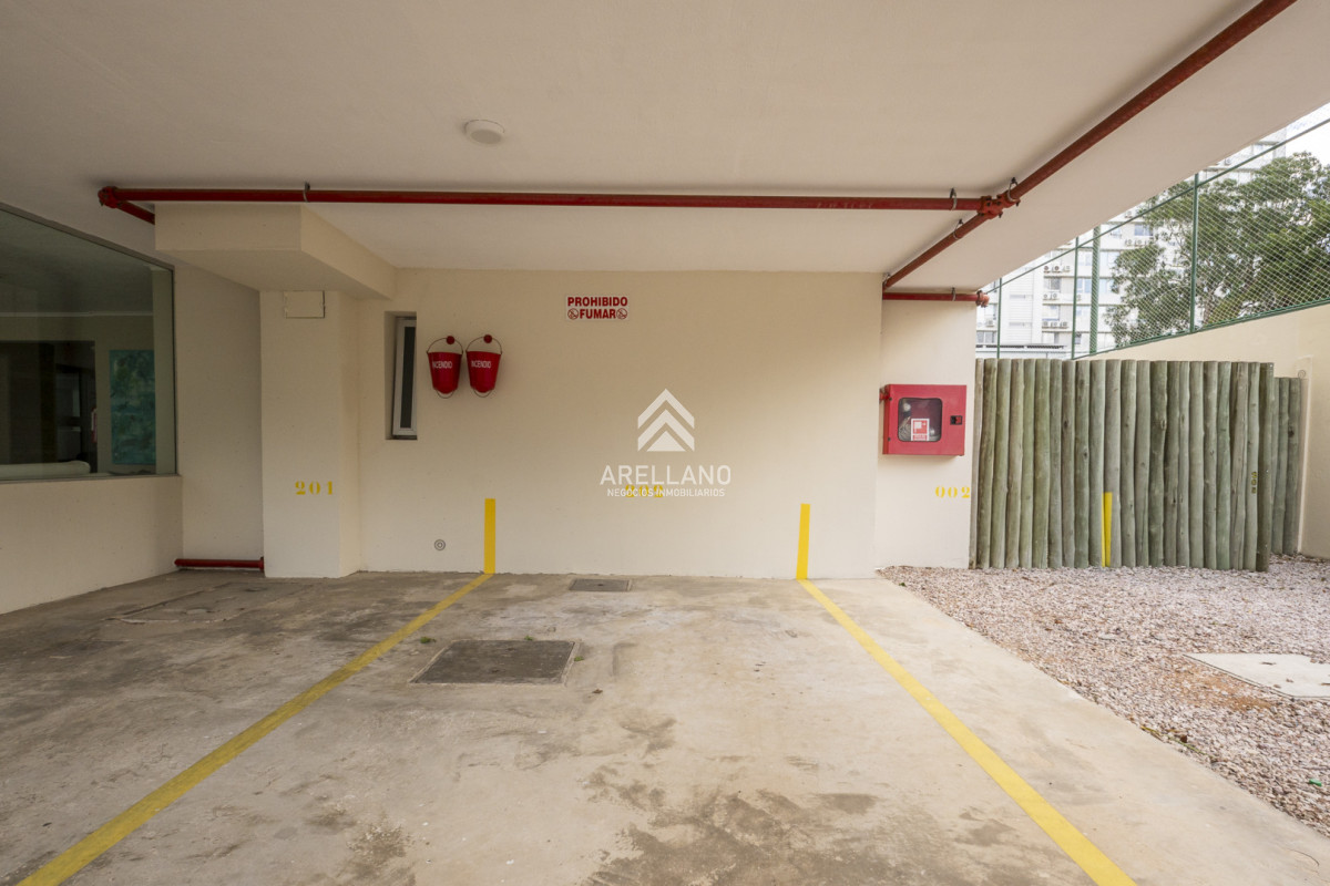 Apartamento ID.6168 - 2 dormitorios en Playa Mansa cerca del Mar