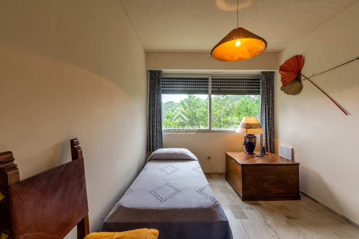 Apartamento ID.1578 - 3 DORMITORIOS Y DEPENDENCIA ROOSEVELT - PUNTA DEL ESTE