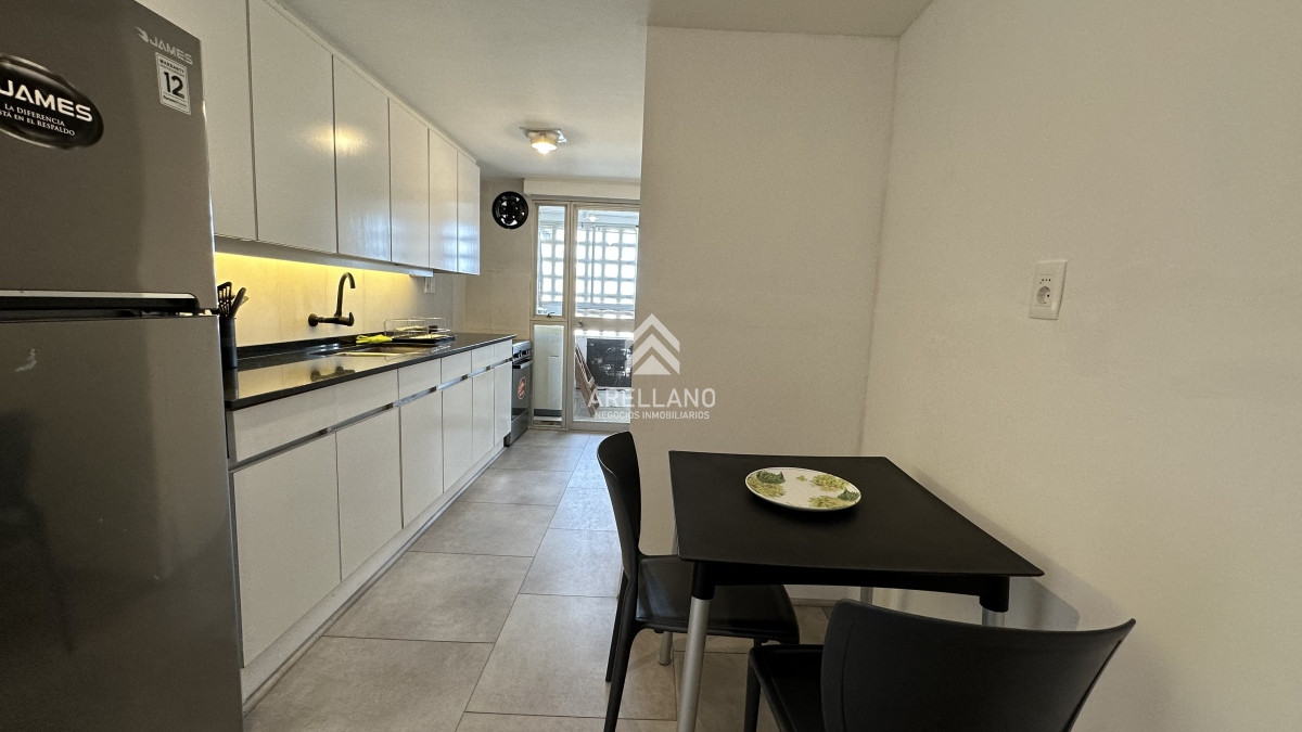 Apartamento ID.2721 - VENTA 2 DORMITORIOS Y DEPENDENCIA - PENINSULA - PUNTA DEL ESTE