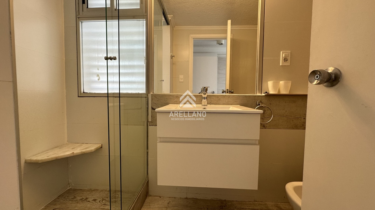 Apartamento ID.2721 - VENTA 2 DORMITORIOS Y DEPENDENCIA - PENINSULA - PUNTA DEL ESTE