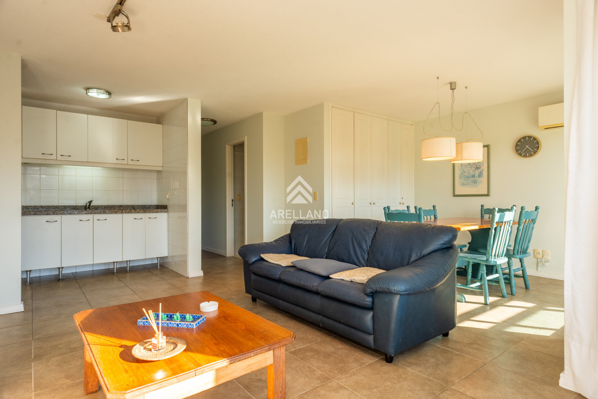 Apartamento ID.5437 - 2 dormitorios 2 baños 2 terrazas Roosevelt