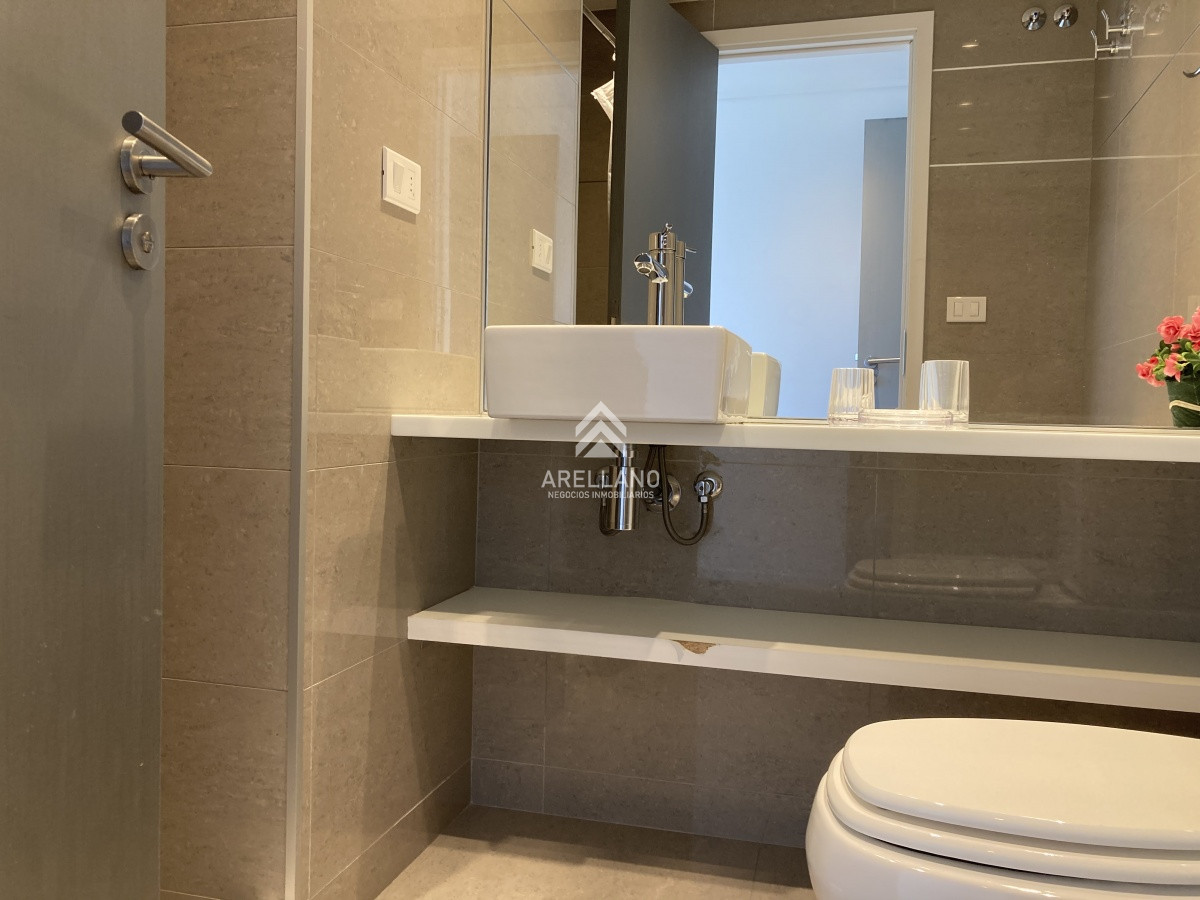 Apartamento ID.14 - departamento de 2 suites 1 toilette con garage en Playa Mansa