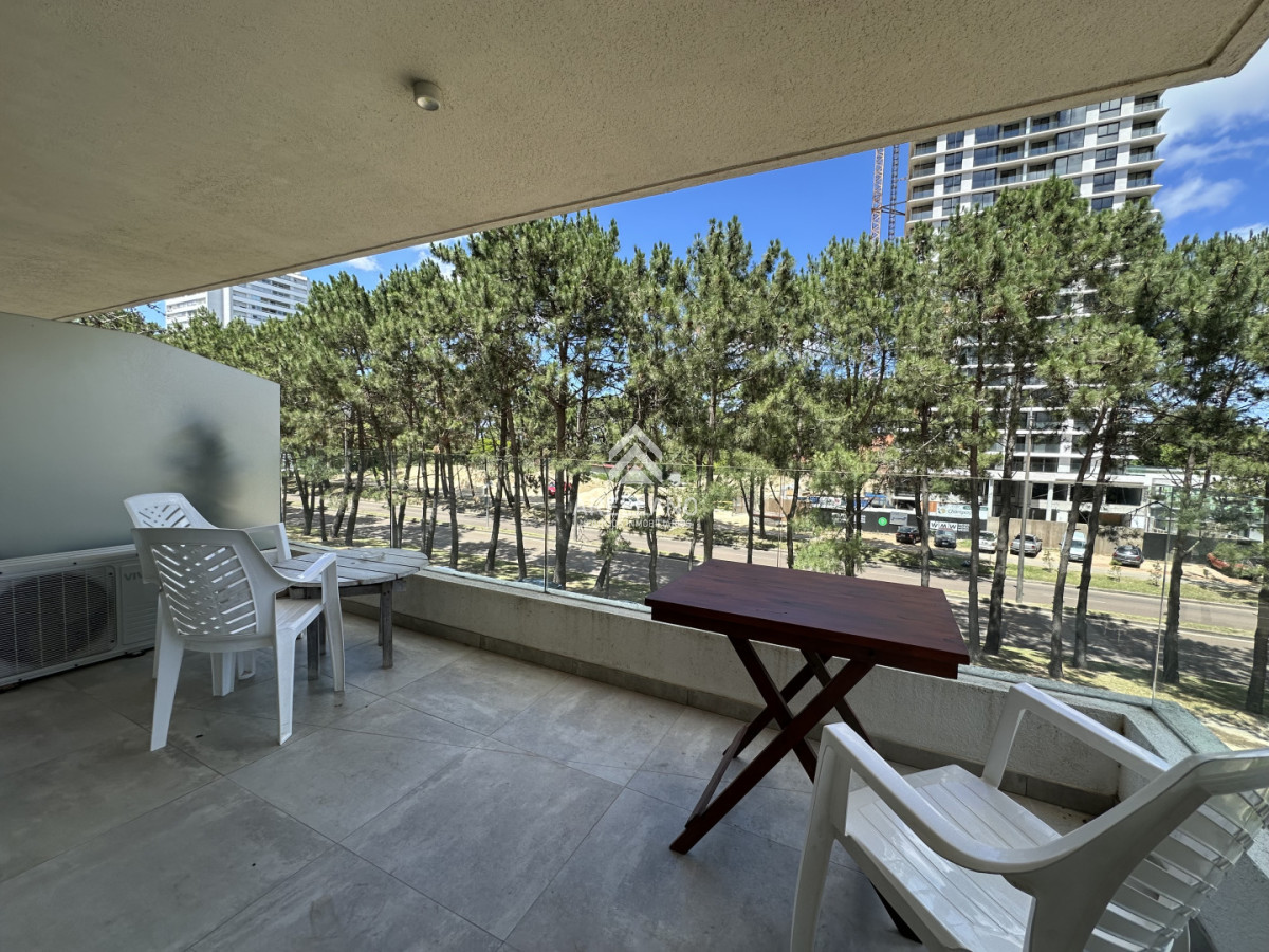 Apartamento ID.5777 - Alquiler de Verano 1 dormitorio con servicios y cochera