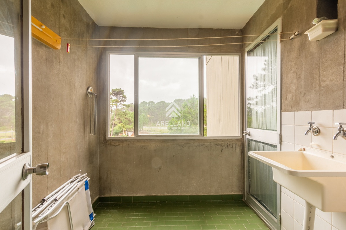 Apartamento ID.1578 - 3 DORMITORIOS Y DEPENDENCIA ROOSEVELT - PUNTA DEL ESTE