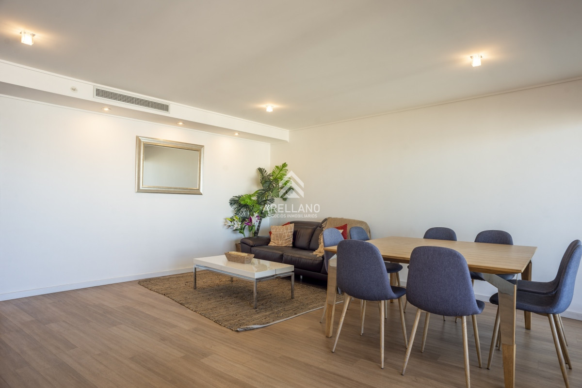Apartamento ID.3255 - 2 DORMITORIOS PISO ALTO VISTA AL MAR PLAYA MANSA