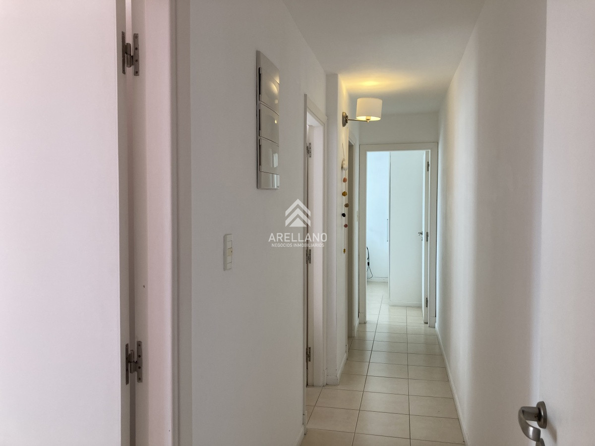 Apartamento ID.966 - Venta apartamento 3 dormitorios Roosevelt 