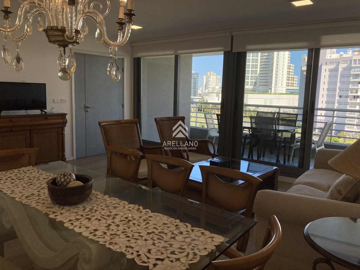 Apartamento ID.14 - departamento de 2 suites 1 toilette con garage en Playa Mansa