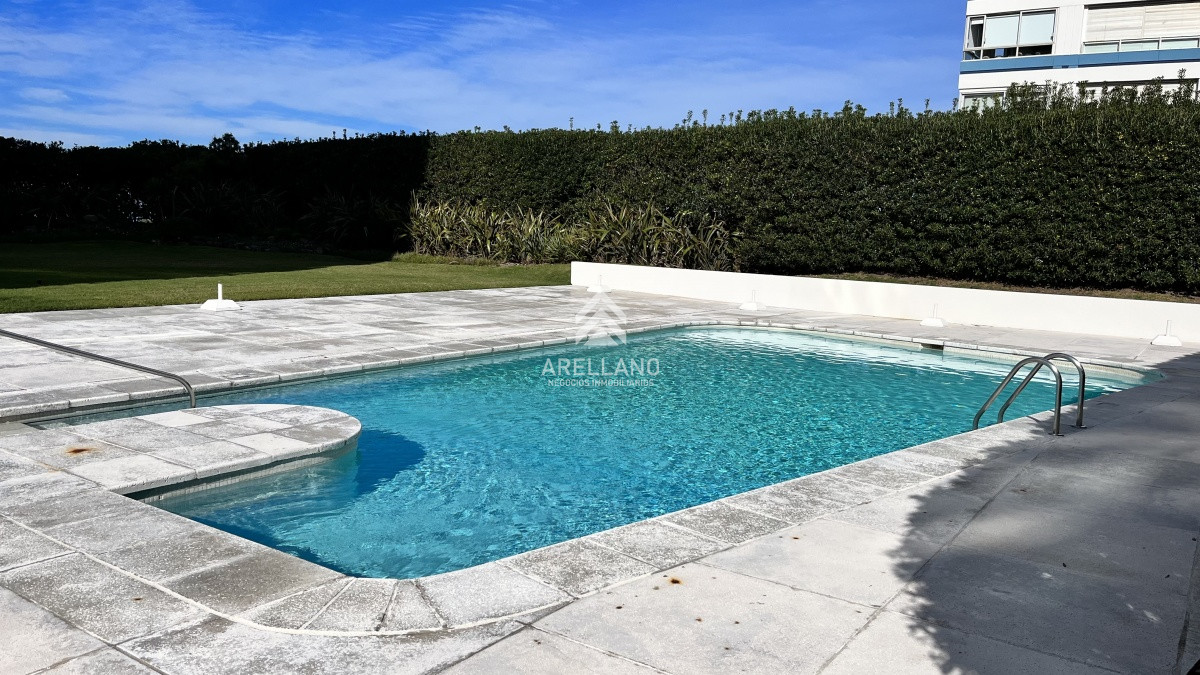 Apartamento ID.1088 - VENTA DEPARTAMENTO 3 DORMITORIOS Y DEPENDENCIA PLAYA BRAVA