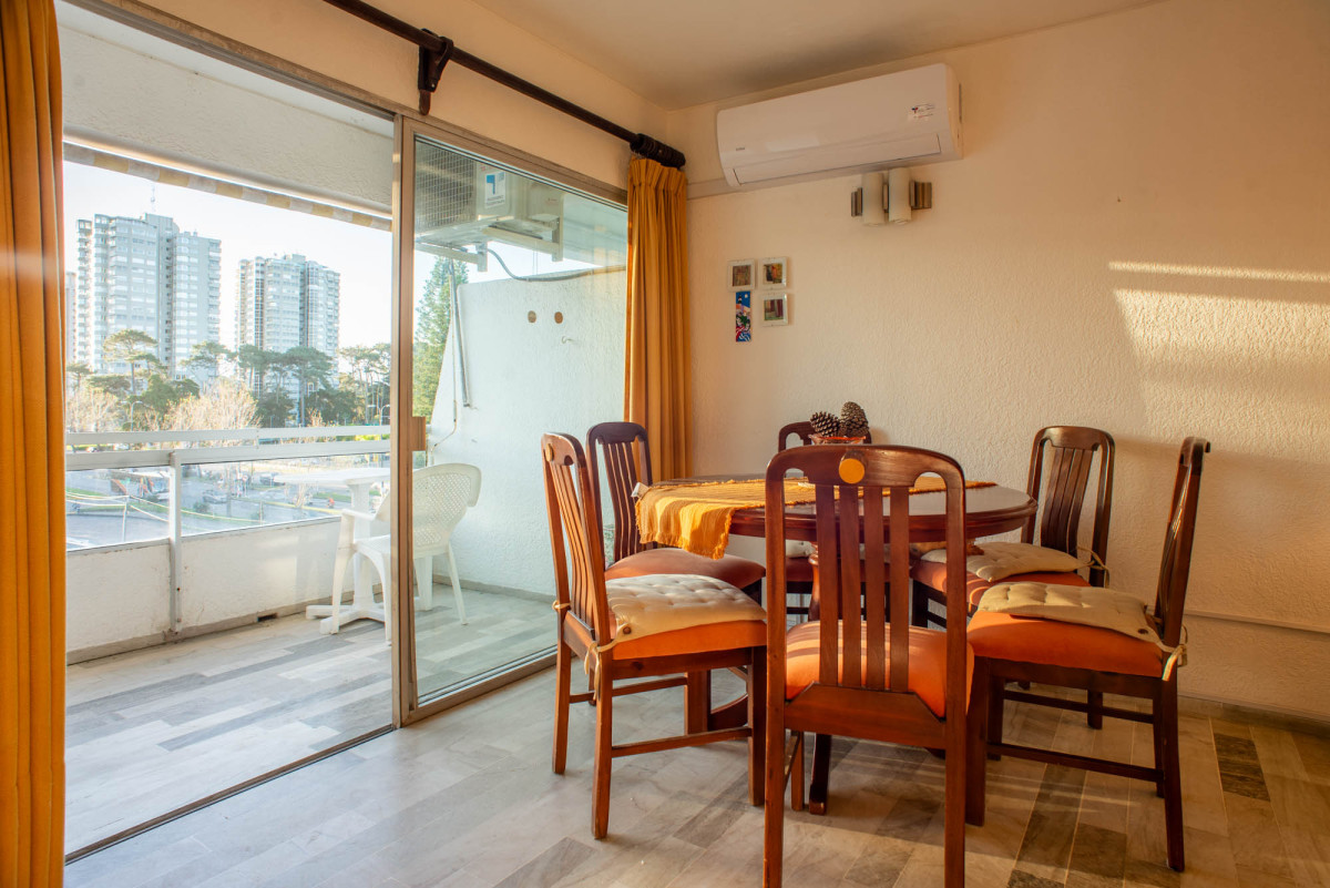 Apartamento en venta de 1 dormitorio Roosevelt  con garage - Punta del Este