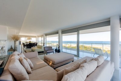 Penthouse duplex 4 dormitorios Playa Brava - Punta del Este