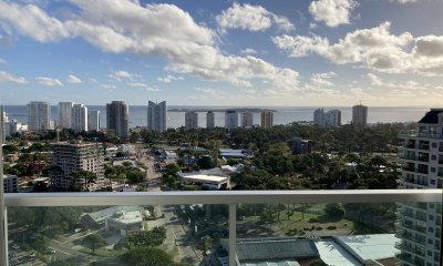 VENTA APARTAMENTO 2 dormitorios y vista al mar