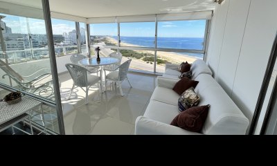 VENTA DEPARTAMENTO 3 DORMITORIOS Y DEPENDENCIA PLAYA BRAVA