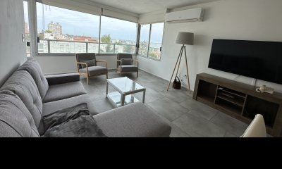 VENTA 2 DORMITORIOS Y DEPENDENCIA - PENINSULA - PUNTA DEL ESTE