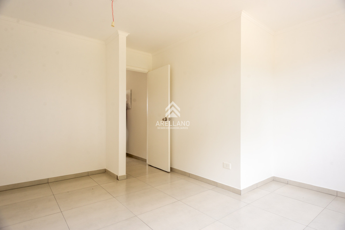 Casa ID.5496 - Altos de la laguna, 2 dormitorios con garage