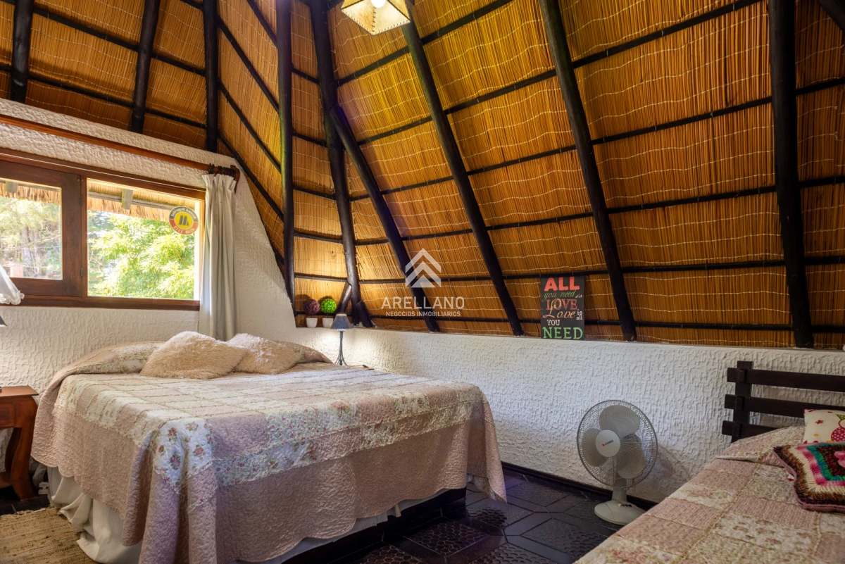 Casa ID.5750 - Alquiler 5 dormitorios piscina climatizada Punta del Este