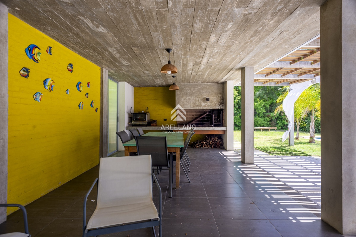 Casa ID.2822 - Venta casa 4 dormitorios La Residence Punta del Este