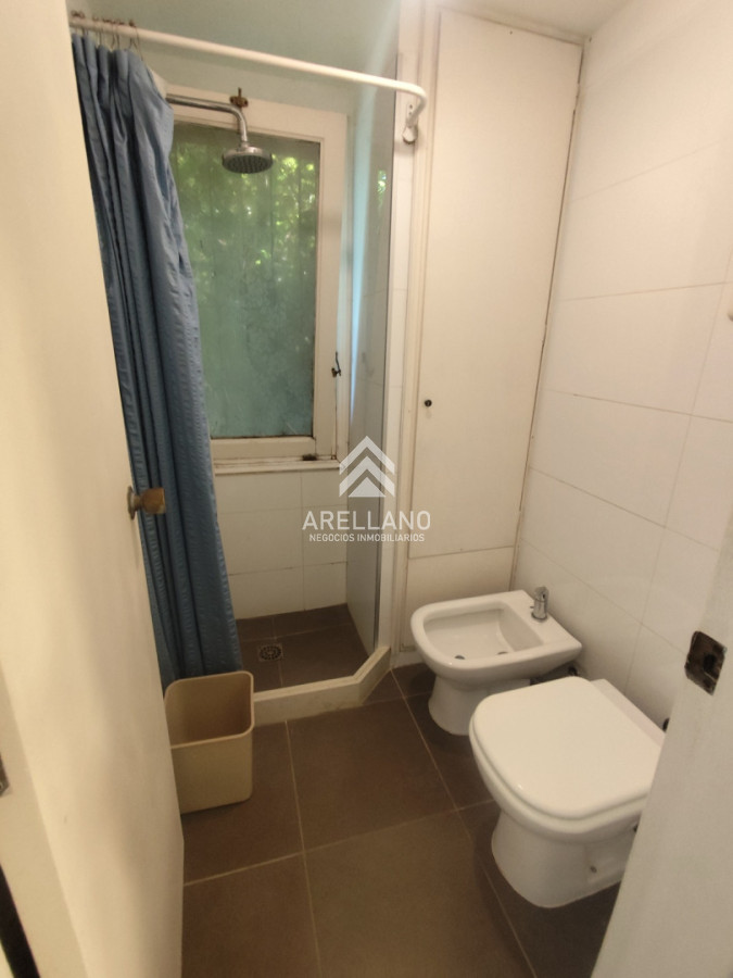 Casa ID.6126 - 2 dormitorios y dependencia en Playa Mansa