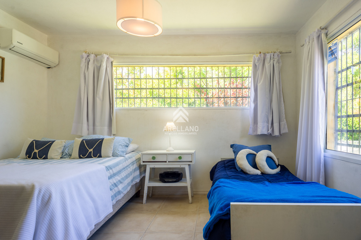 Casa ID.4196 - Casa 4 dormitorios con piscina, Rincon del Indio