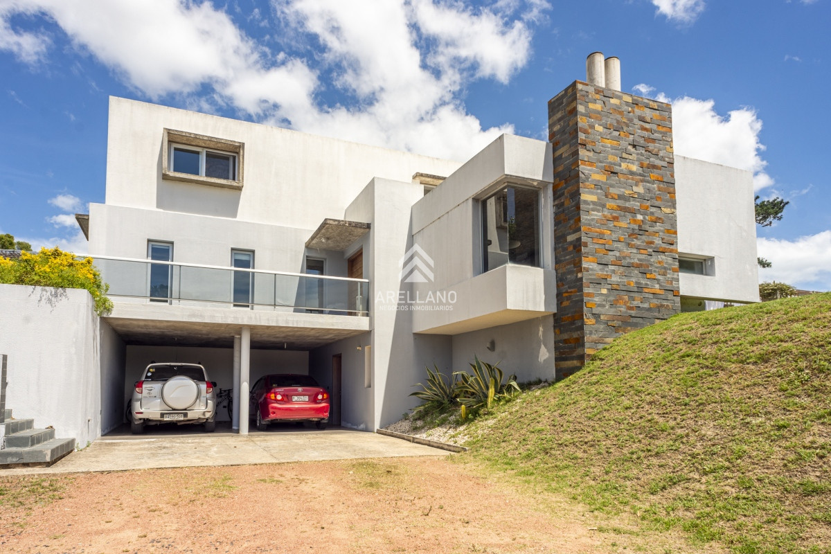 Casa ID.2822 - Venta casa 4 dormitorios La Residence Punta del Este
