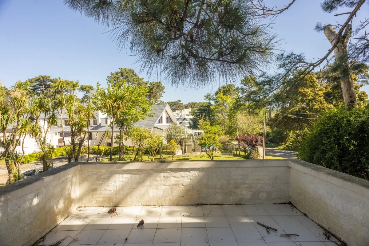 Casa ID.2663 - casa con piscina 5 dormitorios en suite, escritorio jardin amplio